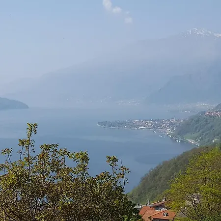 Lake Como * Bugiallo
